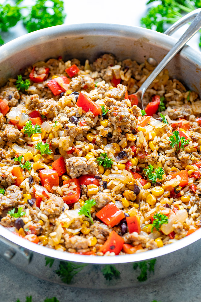 Cowboy Beef and Rice Skillet (15-Minute One-Pan Dinner) 🤠