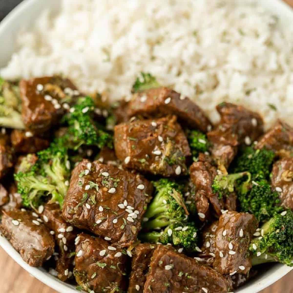 Easy Crock pot Beef and Broccoli Recipe