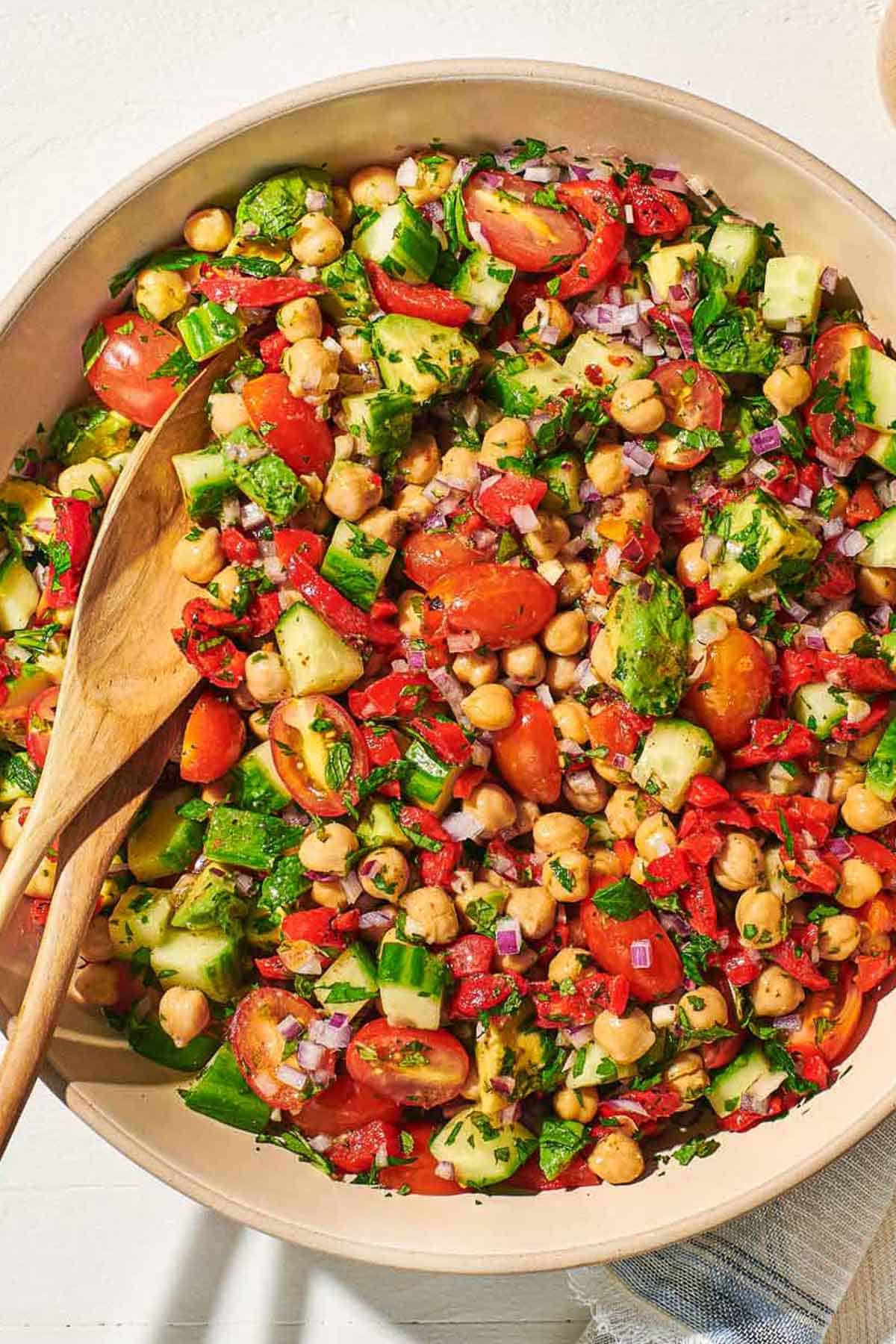 Mediterranean Chickpea Salad