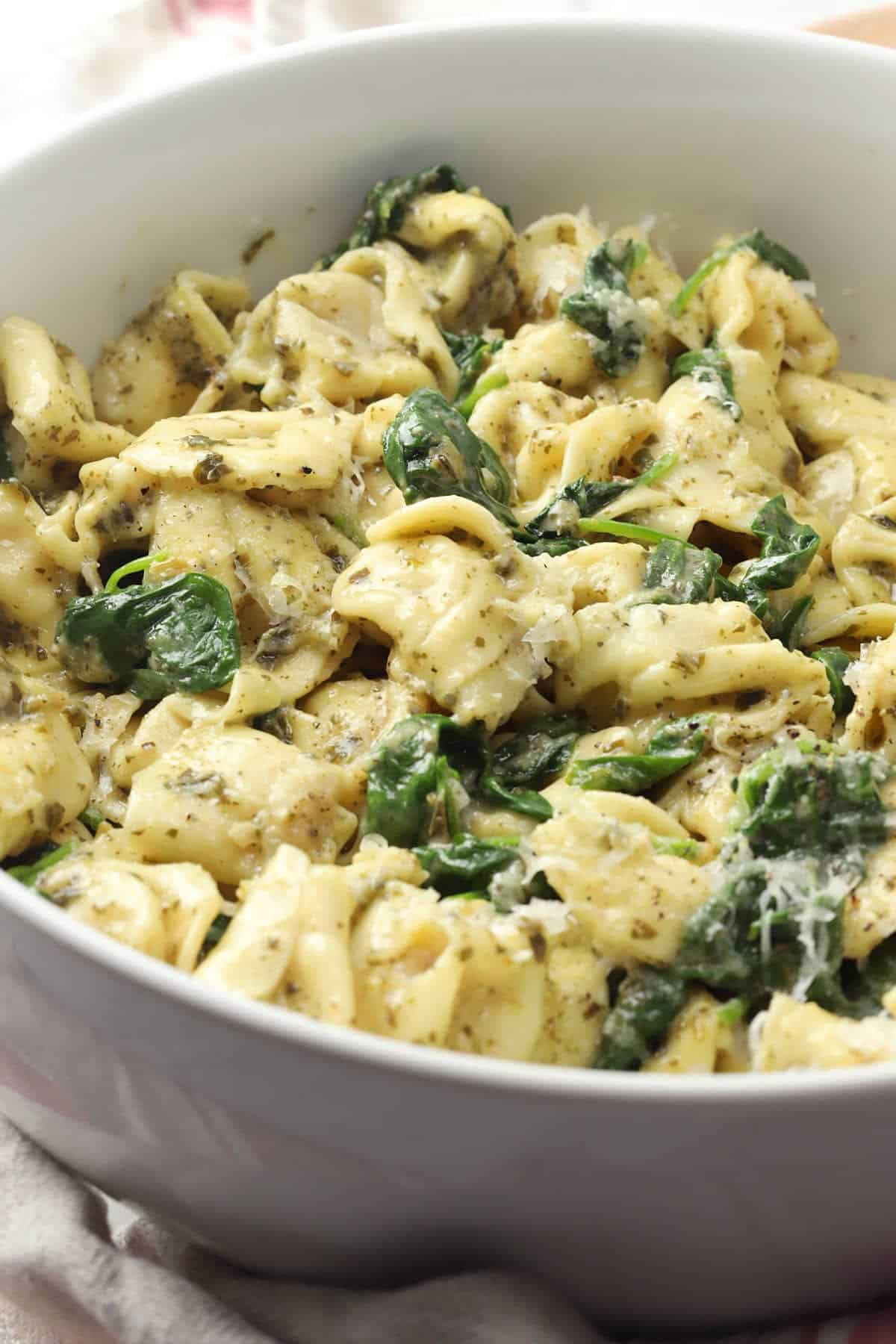 Pesto Tortellini