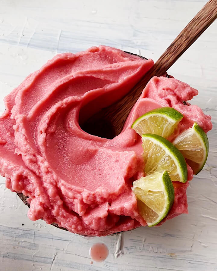 Watermelon Smoothie Bowl (Super Thick & Creamy)